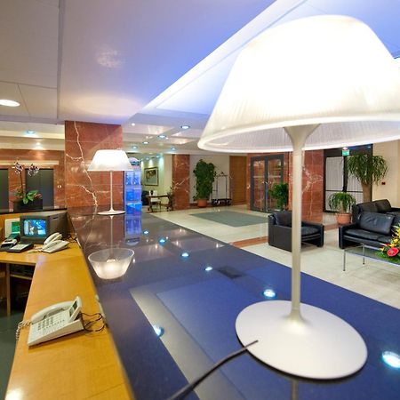 Park Hotel Centro Congressi Potenza Luaran gambar