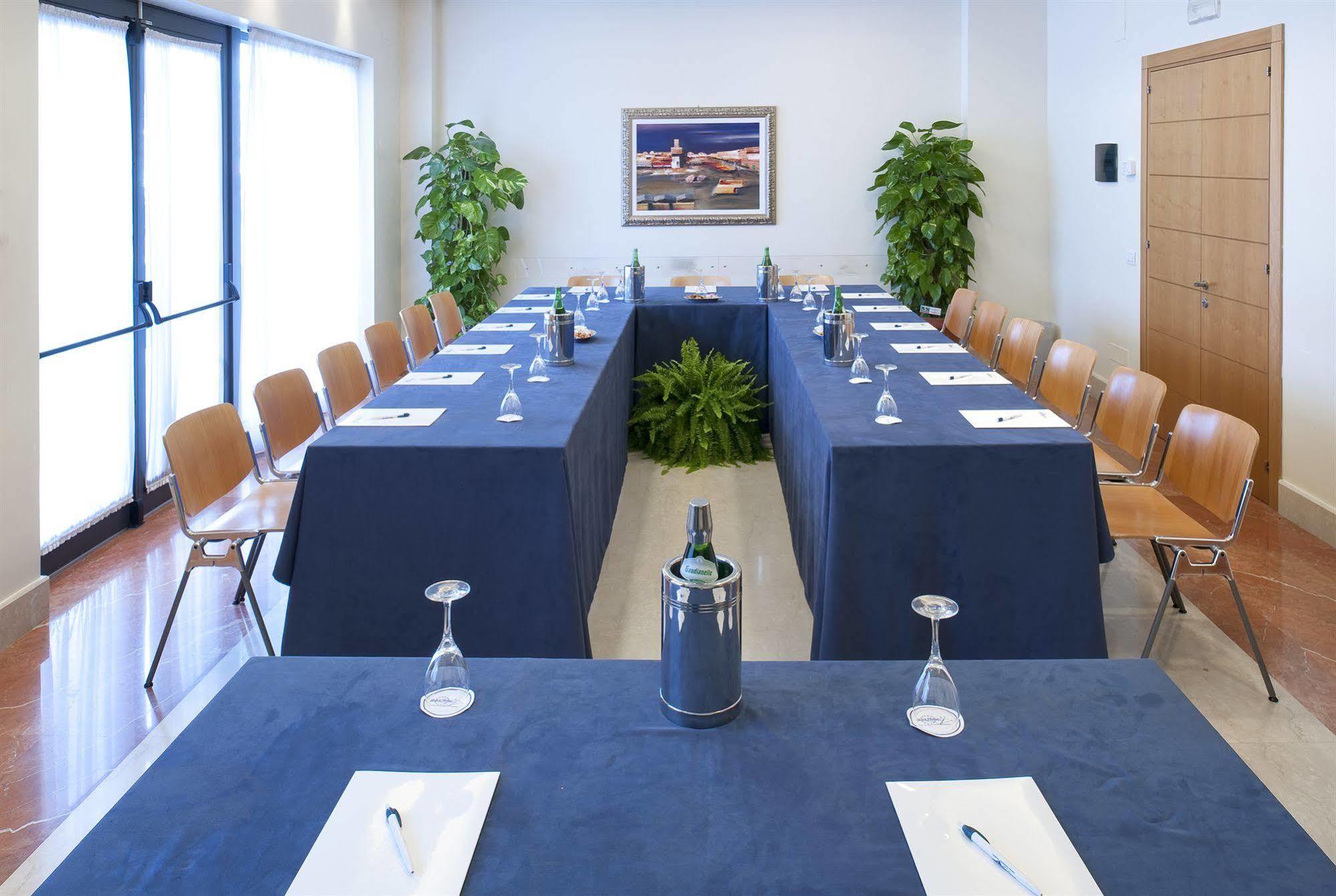 Park Hotel Centro Congressi Potenza Luaran gambar